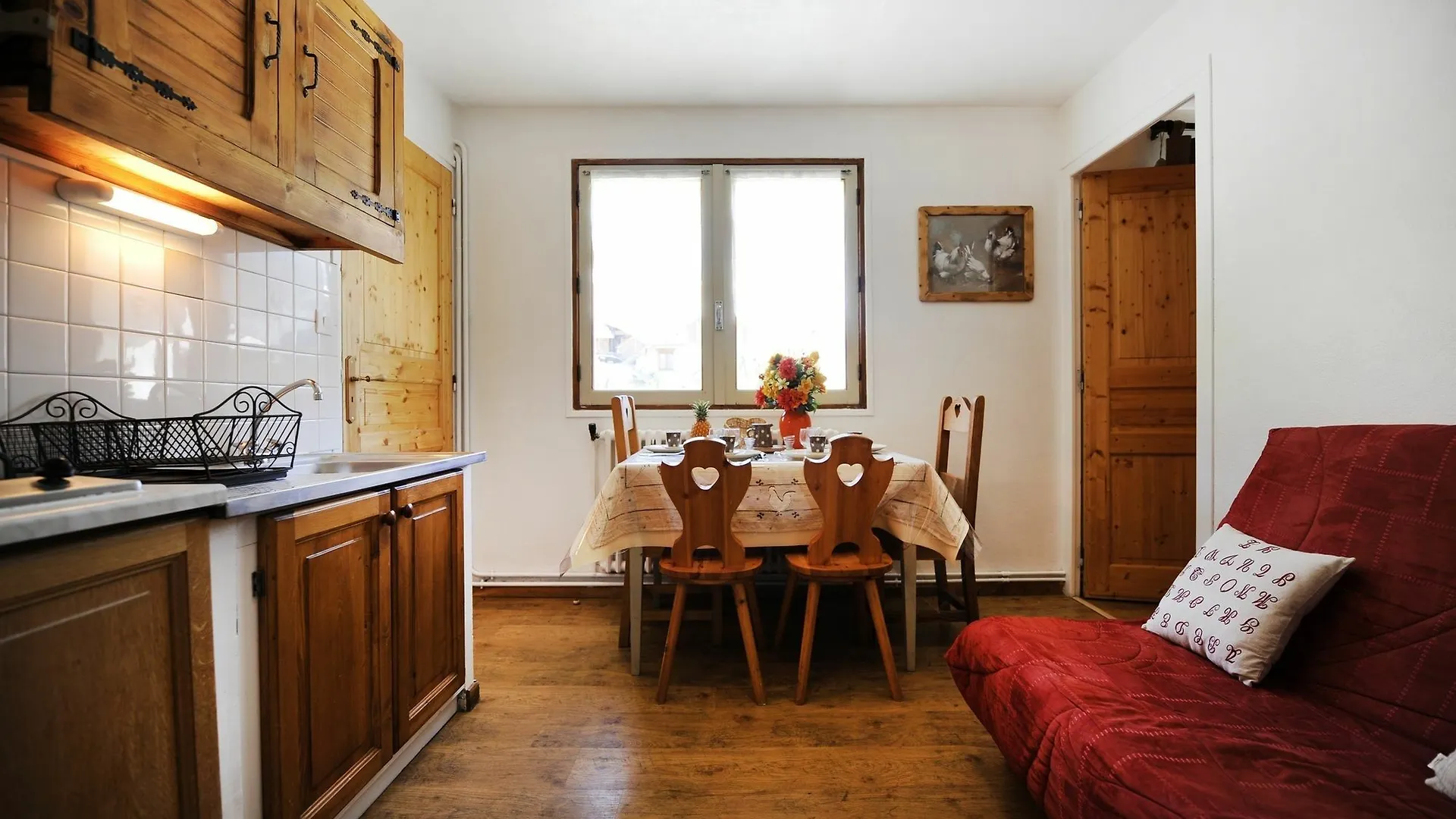 Genepi 3 A Spacious, 1-Bedroom Apartment Located In The Alps Les Menui Saint-Martin-de-Belleville France