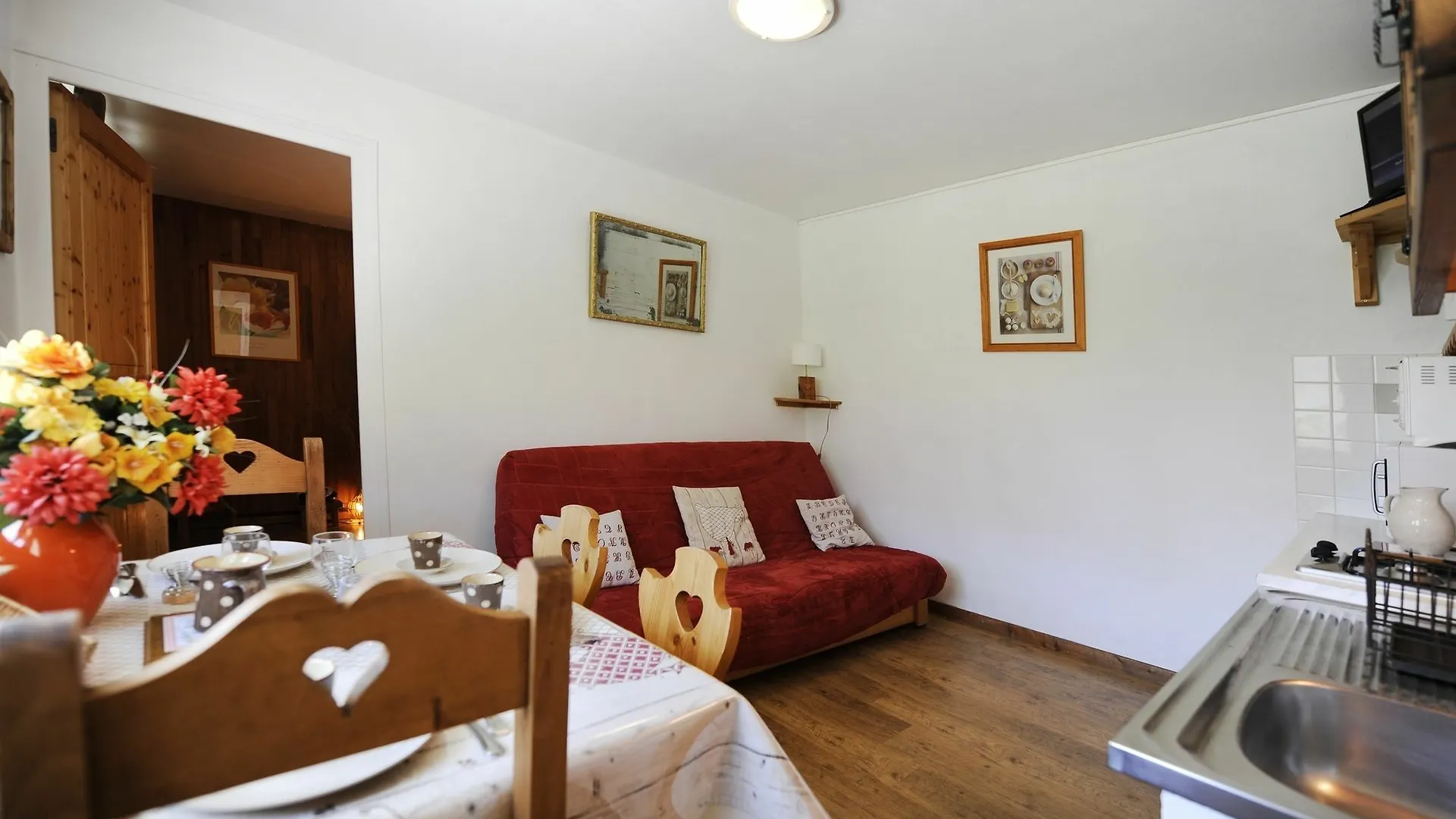 Genepi 3 A Spacious, 1-Bedroom Apartment Located In The Alps Les Menui Saint-Martin-de-Belleville 0*,
